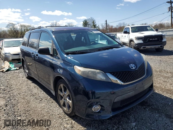 2012 Toyota Sienna SE with VIN 5TDXK3DC7CS251937, listed as a Copart auction lot 52339205 with 219,797 mi miles and Salvage Title. Bid and sale history available at carsss.com. Image 4.