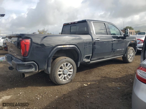 2023 GMC Sierra 2500HD Denali with VIN 1GT49REY5PF261321, listed as a Copart auction lot 46330735 with 47,782 mi miles and Salvage Title. Bid and sale history available at carsss.com. Image 3.