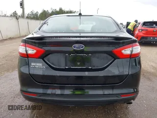 2016 Ford Fusion S z VIN 3FA6P0G71GR337835, wystawiony jako IAAI lot #41717996 z przebiegiem 146 505 mil mil oraz . Historia ofert i sprzedaży dostępna na DreamBid. Obrazek 16.