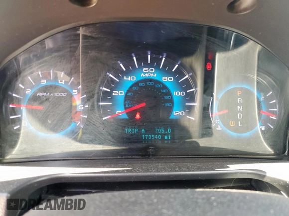 2012 Ford Fusion SE z VIN 3FAHP0HA8CR238183, wystawiony jako Copart lot #62134825 z przebiegiem 173 540 mil mil oraz Szkoda całkowita • Salvage title. Historia ofert i sprzedaży dostępna na DreamBid. Obrazek 9.