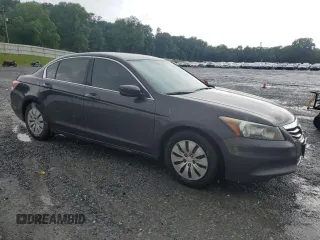 2011 Honda Accord LX z VIN 1HGCP2F36BA037252, wystawiony jako Copart lot #56550215 z przebiegiem 119 657 mil mil oraz Szkoda całkowita • Salvage title. Historia ofert i sprzedaży dostępna na DreamBid. Obrazek 4.