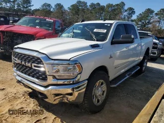 2022 Ram 2500 Big Horn with VIN 3C6UR5DL1NG247160, listed as a Copart auction lot 43605435 with 62,212 mi miles and Salvage Title. Bid and sale history available at carsss.com. Image 1.