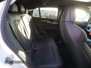 2021 BMW X4 M z VIN 5YMUJ0C01M9F44884, wystawiony jako Copart lot #66311342 z przebiegiem 13 901 mil mil oraz . Historia ofert i sprzedaży dostępna na DreamBid. Obrazek 6.