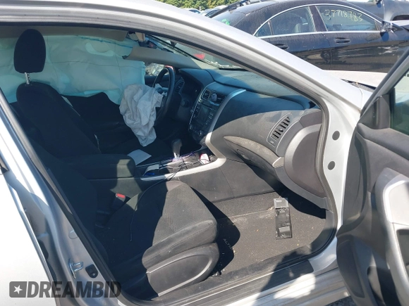 2015 Nissan Altima S with VIN 1N4AL3AP1FC147837, listed as a IAAI auction lot 37730300 with 145,409 mi miles and . Bid and sale history available at DreamBid. Image 5.