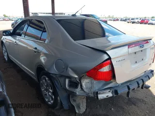 2010 Ford Fusion SE с VIN 3FAHP0HG1AR117710, выставлен на аукционе IAAI как лот 42666903 с пробегом 152 859 миль миль и . История ставок и продаж доступна на DreamBid. Изображение 3.