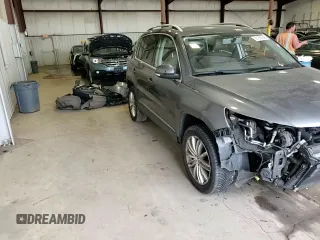 2015 Volkswagen Tiguan SE z VIN WVGBV7AX0FW588451, wystawiony jako Copart lot #51005345 z przebiegiem 104 553 mil mil oraz Szkoda całkowita • Salvage title. Historia ofert i sprzedaży dostępna na DreamBid. Obrazek 15.