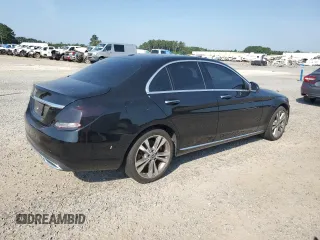 2016 Mercedes-Benz C 300 with VIN 55SWF4JB7GU156174, listed as a Copart auction lot 61956355 with 161,314 mi miles and Clean title. Bid and sale history available at DreamBid. Image 3.