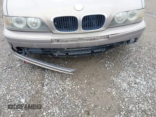 2003 BMW 5 Series 525iA with VIN WBADT43493G030122, listed as a IAAI auction lot 41889529 with 118,293 mi miles. Bid and sale history available at carsss.com. Image 6.