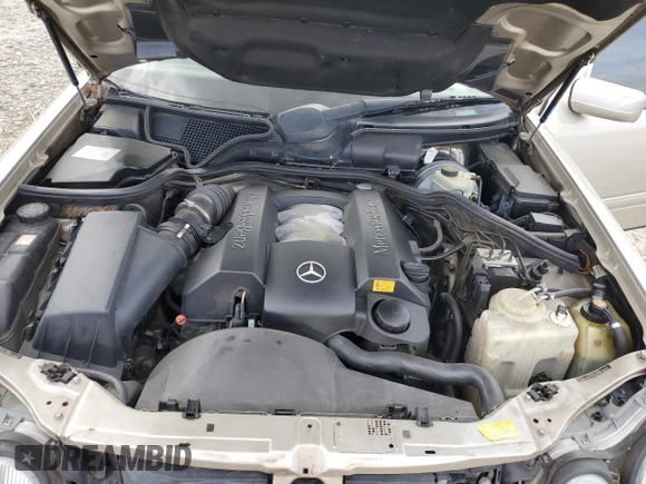 1998 Mercedes-Benz E-Class with VIN WDBJH65F7WA546101, listed as a Copart auction lot 47098945 with 227,453 mi miles and Salvage Title. Bid and sale history available at carsss.com. Image 11.