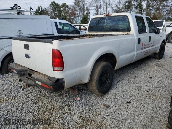 2001 Ford F-350 XL with VIN 1FTSW30L21EB93260, listed as a Copart auction lot 45002565 with 307,878 mi miles and Salvage Title. Bid and sale history available at DreamBid. Image 3.