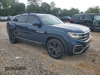 2020 Volkswagen Atlas SE with VIN 1V26E2CA2LC231768, listed as a Copart auction lot 57769365 with 68,185 mi miles and Salvage title. Bid and sale history available at DreamBid. Image 4.
