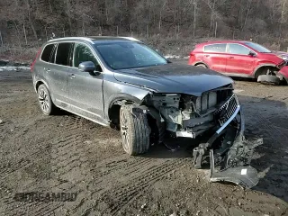 2021 Volvo XC90 Momentum with VIN YV4102PK8M1715421, listed as a Copart auction lot 46662945 with 30,737 mi miles and Salvage Title. Bid and sale history available at carsss.com. Image 12.