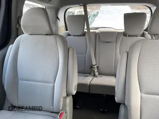 2016 Kia Sedona L with VIN KNDMA5C13G6173955, listed as a Copart auction lot 47967475 with 203,987 mi miles and Clean Title. Bid and sale history available at DreamBid. Image 7.