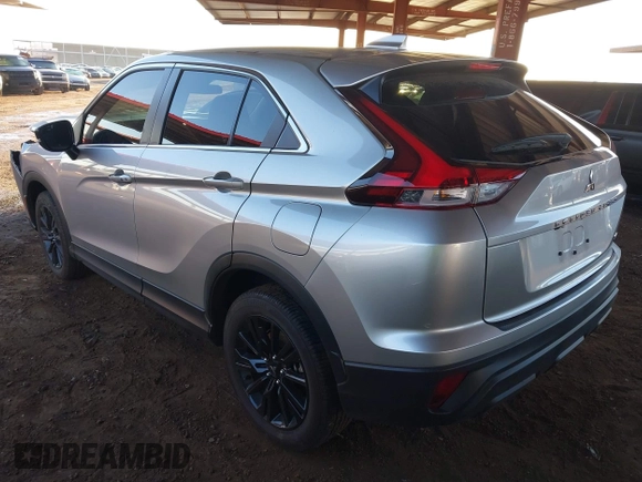 2024 Mitsubishi Eclipse Cross LE z VIN JA4ATVAA8RZ062944, wystawiony jako IAAI lot #41760306 z przebiegiem 8 755 mil mil oraz . Historia ofert i sprzedaży dostępna na DreamBid. Obrazek 3.