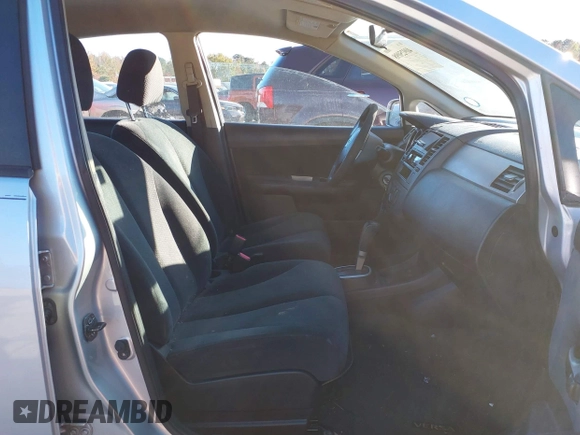 2011 Nissan Versa S with VIN 3N1BC1AP3BL450476, listed as a IAAI auction lot 40925098 with 158,922 mi miles and . Bid and sale history available at DreamBid. Image 5.