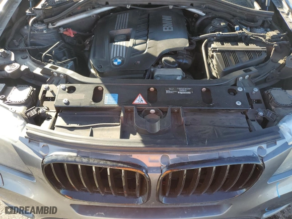 2011 BMW X3 28i with VIN 5UXWX5C53BL700377, listed as a Copart auction lot 46298665 with 204,595 mi miles and Salvage Title. Bid and sale history available at carsss.com. Image 12.