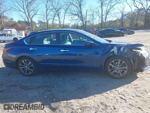 2018 Nissan Altima 2.5 SR with VIN 1N4AL3AP7JC291210, listed as a IAAI auction lot 41677670 with 142,994 mi miles. Bid and sale history available at carsss.com. Image 13.
