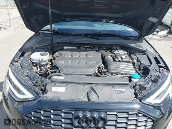 2022 Audi A3 Premium Plus z VIN WAUHUDGY7NA035370, wystawiony jako IAAI lot #42057595 z przebiegiem 47 227 mil mil oraz . Historia ofert i sprzedaży dostępna na DreamBid. Obrazek 10.