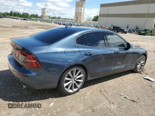 2019 Volvo S60 Momentum with VIN 7JRA22TKXKG017813, listed as a Copart auction lot 59142014 with 59,657 mi miles and Salvage Title. Bid and sale history available at carsss.com. Image 3.