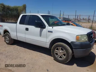 2008 Ford F-150 XLT с VIN 1FTPX14528FA86698, выставлен на аукционе IAAI как лот 42282116 с пробегом 177 403 миль миль и . История ставок и продаж доступна на DreamBid. Изображение 1.