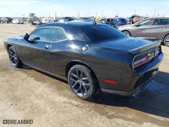 2021 Dodge Challenger SXT with VIN 2C3CDZAGXMH531228, listed as a IAAI auction lot 41473536 with 47,650 mi miles. Bid and sale history available at carsss.com. Image 3.