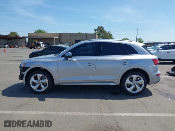 2021 Audi Q5 Premium Plus z VIN WA1BAAFY6M2130653, wystawiony jako IAAI lot #42138199 z przebiegiem 42 127 mil mil oraz . Historia ofert i sprzedaży dostępna na DreamBid. Obrazek 15.
