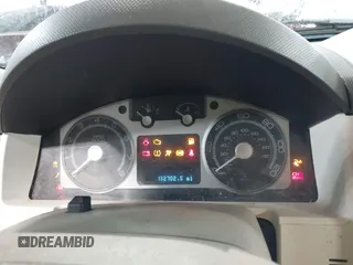 2008 Mercury Mariner Premier с VIN 4M2CU87138KJ23476, выставлен на аукционе IAAI как лот 42646422 с пробегом 132 702 миль миль и . История ставок и продаж доступна на DreamBid. Изображение 15.
