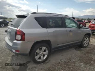 2016 Jeep Compass Sport with VIN 1C4NJCBA5GD612112, listed as a Copart auction lot 60039395 with 154,860 mi miles and Salvage title. Bid and sale history available at DreamBid. Image 3.