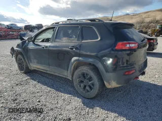 2018 Jeep Cherokee Trailhawk with VIN 1C4PJMBX3JD526372, listed as a Copart auction lot 47895315 with 90,505 mi miles and Salvage Title. Bid and sale history available at carsss.com. Image 2.