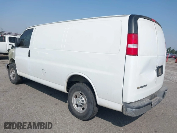 2024 Chevrolet Express Cargo with VIN 1GCWGAFP2R1279801, listed as a IAAI auction lot 42235836 with 11,611 mi miles and . Bid and sale history available at DreamBid. Image 3.
