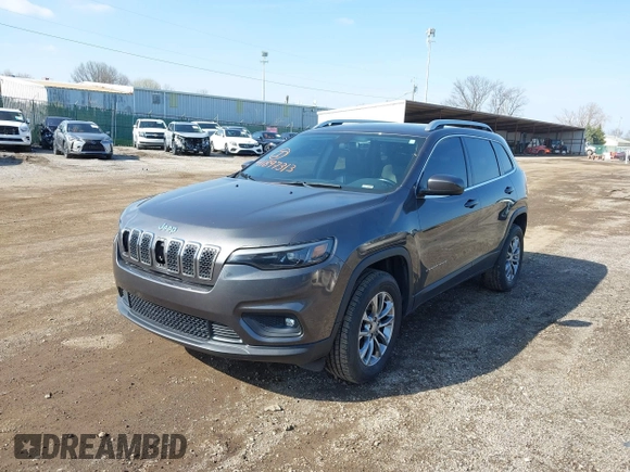 2019 Jeep Cherokee Latitude Plus with VIN 1C4PJMLBXKD162570, listed as a IAAI auction lot 41897313 with 142,110 mi miles. Bid and sale history available at carsss.com. Image 17.