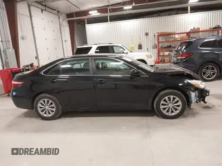 2017 Toyota Camry XLE with VIN 4T1BF1FK6HU356569, listed as a IAAI auction lot 41528223 with 45,981 mi miles. Bid and sale history available at carsss.com. Image 14.
