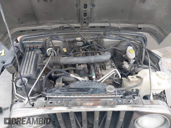 2005 Jeep Wrangler X with VIN 1J4FA39S55P350696, listed as a IAAI auction lot 42367283 with 117,941 mi miles and . Bid and sale history available at DreamBid. Image 10.