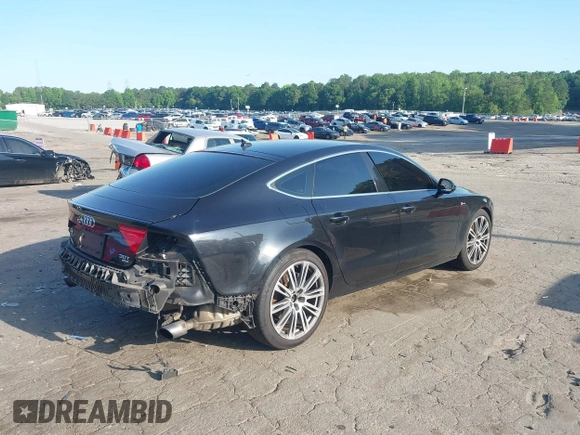 2014 Audi A7 Premium Plus z VIN WAUWGAFC4EN092525, wystawiony jako IAAI lot #42331183 z przebiegiem 183 258 mil mil oraz . Historia ofert i sprzedaży dostępna na DreamBid. Obrazek 4.
