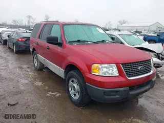 2004 Ford Expedition XLS with VIN 1FMRU13W54LA15367, listed as a IAAI auction lot 41554951 with 135,694 mi miles. Bid and sale history available at carsss.com. Image 1.