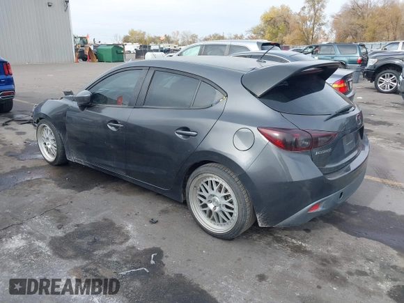 2014 Mazda 3 i Sport with VIN JM1BM1K72E1186770, listed as a IAAI auction lot 40926275 with 146,490 mi miles and . Bid and sale history available at carsss.com. Image 3.