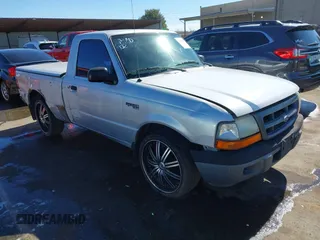 2002 Ford Ranger XL with VIN 1FTYR10U42PA62707, listed as a IAAI auction lot 41645307 with 267,824 mi miles. Bid and sale history available at carsss.com. Image 1.