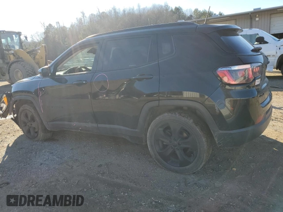 2018 Jeep Compass Altitude with VIN 3C4NJDBBXJT325669, listed as a Copart auction lot 87762825 with 70,738 mi miles and Salvage Title. Bid and sale history available at carsss.com. Image 2.