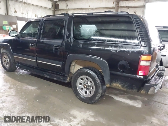 2003 Chevrolet Suburban LS z VIN 1GNFK16T93J211098, wystawiony jako IAAI lot #41494713 z przebiegiem 366 222 mil mil oraz . Historia ofert i sprzedaży dostępna na DreamBid. Obrazek 3.