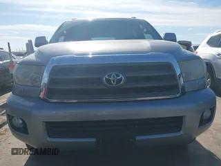 2010 Toyota Sequoia SR5 with VIN 5TDZM5G16AS002051, listed as a IAAI auction lot 41313149 with 182,666 mi miles. Bid and sale history available at carsss.com. Image 12.