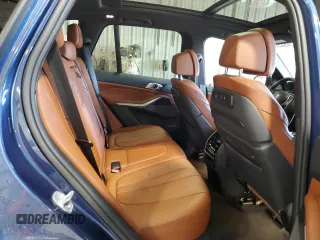 2019 BMW X5 xDrive50i с VIN 5UXJU2C57KLN67396, выставлен на аукционе Copart как лот 55074805 с пробегом 62 727 миль миль и Списание • Salvage title. История ставок и продаж доступна на DreamBid. Изображение 11.