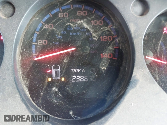 2004 Acura MDX Touring Pkg w/Navigation with VIN 2HNYD188X4H507457, listed as a IAAI auction lot 41317928 with 238,670 mi miles. Bid and sale history available at carsss.com. Image 7.