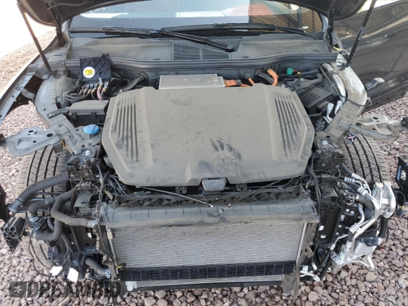 2023 Audi e-tron Premium with VIN WA1AAAGE3PB023323, listed as a Copart auction lot 69809524 with 31,564 mi miles and Salvage Title. Bid and sale history available at DreamBid. Image 13.