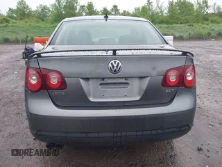 2008 Volkswagen Jetta Wolfsburg Edition with VIN 3VWRJ71K98M152510, listed as a IAAI auction lot 42410298 with 112,727 mi miles and . Bid and sale history available at DreamBid. Image 17.