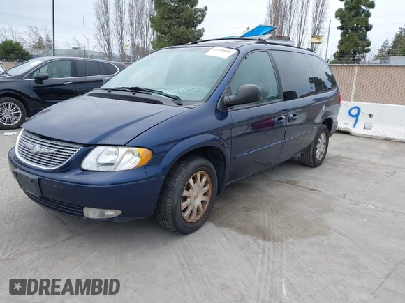 2002 Chrysler Town & Country EX with VIN 2C8GP74L22R505116, listed as a IAAI auction lot 41722892 with Not Provided miles and . Bid and sale history available at carsss.com. Image 2.