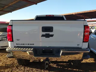 2017 Chevrolet Silverado 1500 LT with VIN 1GCRCREC3HZ369447, listed as a IAAI auction lot 41344081 with 115,789 mi miles and . Bid and sale history available at DreamBid. Image 16.