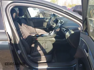 2015 Ford Fusion SE with VIN 3FA6P0H78FR299257, listed as a IAAI auction lot 42104541 with 122,986 mi miles. Bid and sale history available at carsss.com. Image 5.