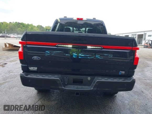 2023 Ford F-150 Lightning Pro with VIN 1FTVW1EL7PWG11924, listed as a IAAI auction lot 41991819 with 20,450 mi miles and . Bid and sale history available at DreamBid. Image 17.