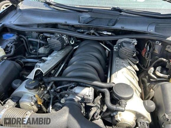 2006 Porsche Cayenne S z VIN WP1AB29PX6LA69097, wystawiony jako Copart lot #52021455 z przebiegiem 148 871 mil mil oraz Szkoda całkowita • Salvage title. Historia ofert i sprzedaży dostępna na DreamBid. Obrazek 7.