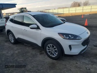 2020 Ford Escape SE with VIN 1FMCU9G69LUC02425, listed as a Copart auction lot 89215585 with 101,876 mi miles and Clean Title. Bid and sale history available at DreamBid. Image 4.